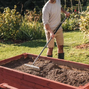 Fiskars Light (135523) - Граблі садові полегшені в Україні