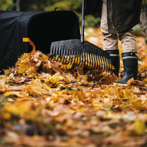 Fiskars Solid (1014915) - Граблі для листя на 25 зубів великі Ціна