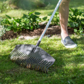 Fiskars Light (135563) - Граблі для листя полегшені великі фото