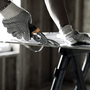 Fiskars PowerGear Aviation Snip (1027208) - Ножиці по металу (правий різ) фото