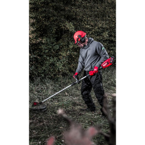 Коса акумуляторна безщіткова MILWAUKEE M18BLLT-0 FUEL (+ тримірна головка, захисний кожух) в Україні