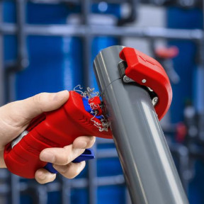 Труборез для пластиковых труб KNIPEX 90 23 02 02 BK DPT50 - фото №3 Труборез для пластиковых труб KNIPEX 90 23 02 02 BK DPT50 в Украине