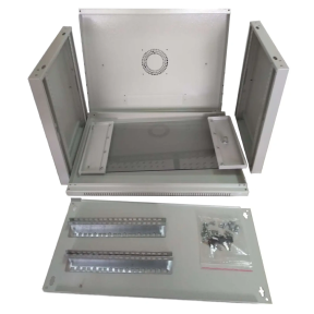 Hypernet WMNC-35-6U-FLAT – Шафа комутаційна настінна (6U, 600x350мм, скло) в Україні