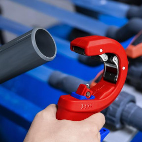 Труборез для пластиковых труб KNIPEX 90 23 02 02 BK DPT50 - фото №4 Труборез для пластиковых труб KNIPEX 90 23 02 02 BK DPT50 фото